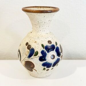 Vintage Tonala Sandstone Mexican Folk Art Handcrafted Floral Ceramic Bud Vase